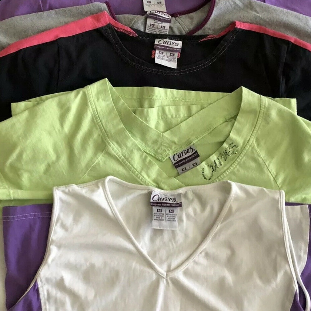 Curves Women's Fitness T-Shirts Size Medium. 4 Different Colors And Styles